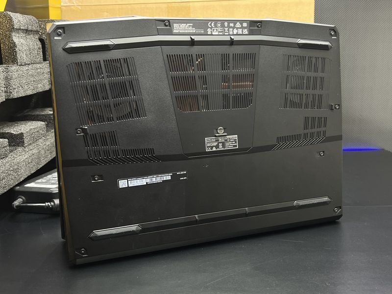 MSI Leopard 15 RTX3070/i7-11800H/16gb N100088 фото