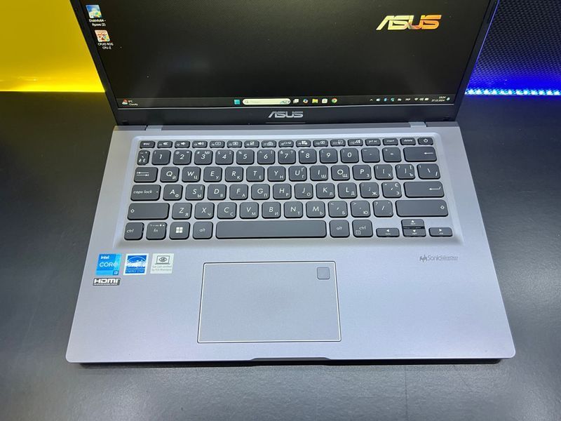 Asus VivoBook 14 N100086 фото