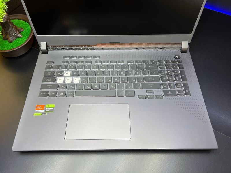 Asus ROG Strix G17 - RTX4060/Ryzen9/16gb N100095 фото