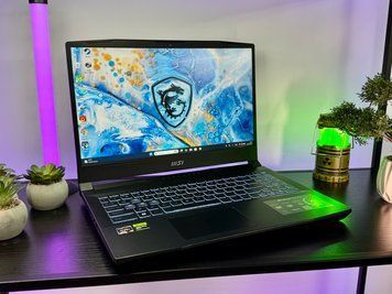 MSI Bravo 15 C7VE - Ryzen5-7535HS/RTX4050-6GB/16GB/SSD-512GB N100196 фото